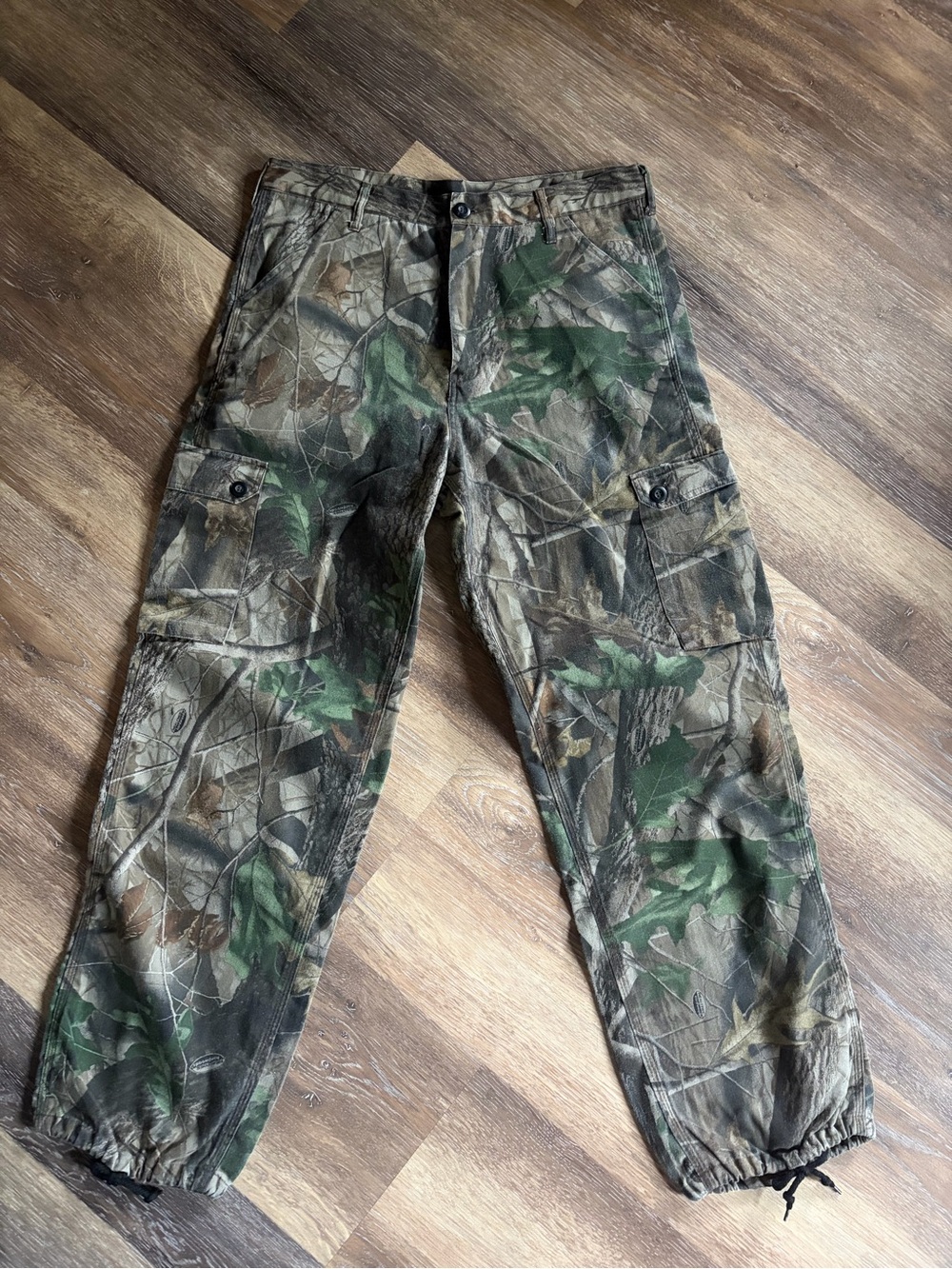 Vintage Men's Camouflage Cargo Pants - Green/Brown Camo